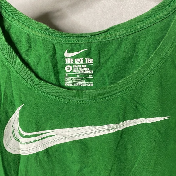 NIKE Women's XL Athletic Cut Short - EUC Green with White Swoosh - Picture 3 of 3
